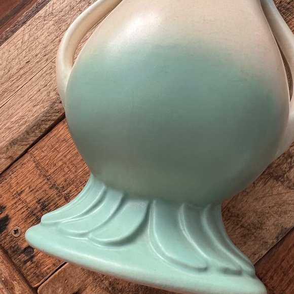 RARE Vintage Original Hull Art Bow Knot Double Handle Vase B-7-8.5” - Picture 10 of 16